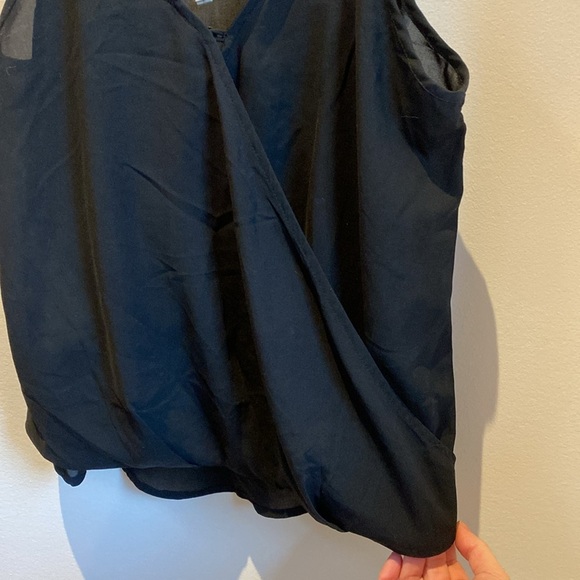 Japna Top - Picture 5 of 7